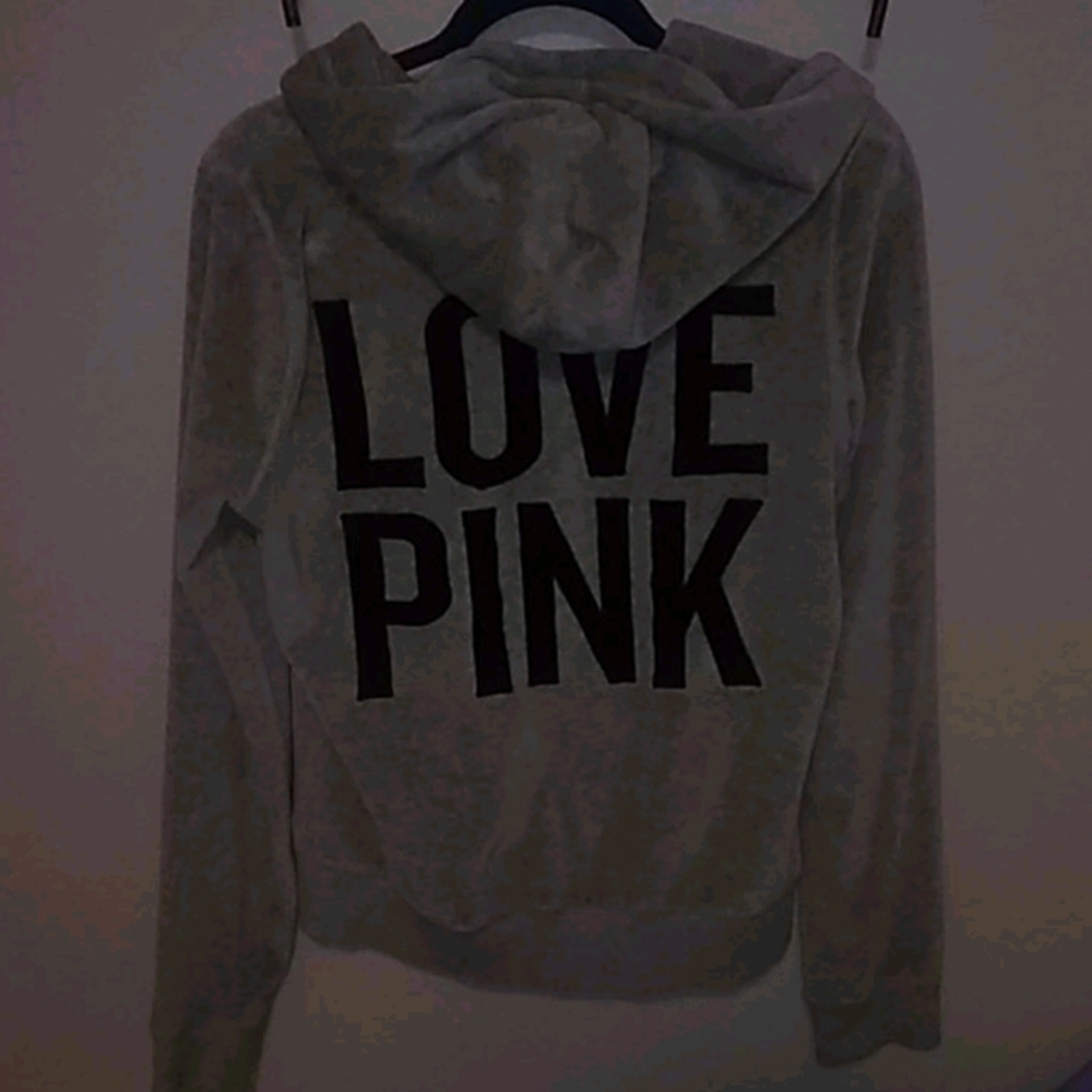Hoodie VS pink